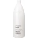 Lakme MASTER shampoo